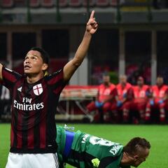 Daily Mail: West Ham sube oferta por Bacca a 23 millones