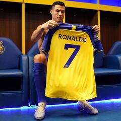 ¿Por qué Cristiano Ronaldo sí puede debutar con Al-Nassr pese a la sanción que acarrea?
