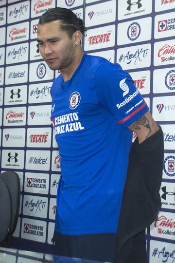 Pedro Caixinha se llevó al atacante que no pudo consolidarse en Escocia con Rangers, para su fortuna el técnico volvió a apostar por su talento para traerlo a la Noria. 