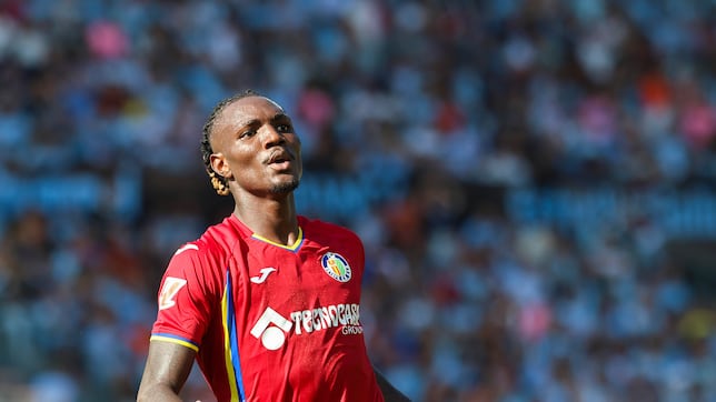 El Palace aparece por Uche