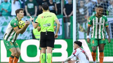 Llorente, durante el duelo.