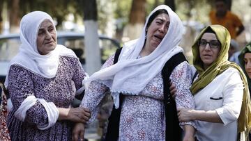 Un atentado bomba en una boda al sur de Turquía deja al menos 50 muertos y un centenar de heridos.