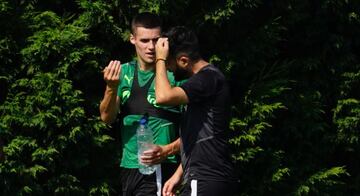 Mantilla y Romo están dispuestos a arriesgar para que el cántabro juegue ante el Málaga.