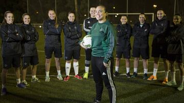 Mar&iacute;a Pry, entrenadora del Real Betis F&eacute;minas.