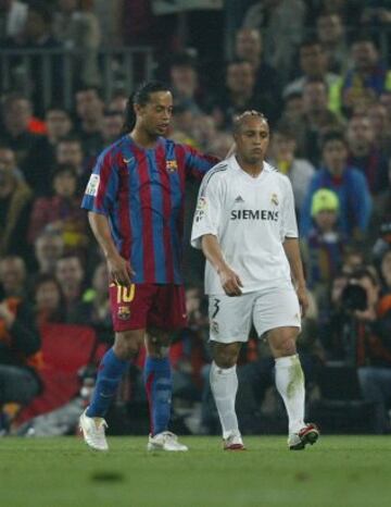 Ronaldinho y Roberto Carlos ambos jugadores brasileños
