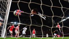 Agenda: duelo Ospina-Falcao por el tercer puesto de la Premier