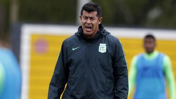 Almirón se siente preparado para ser DT de Argentina