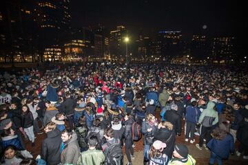 Los bostonianos seguidores de los Patriots acuden al Boston Common, lugar de celebración de los éxitos deportivos de la ciudad.