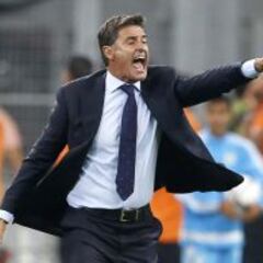 Míchel: "Mis jugadores eligen cuándo jugar; me sorprende"