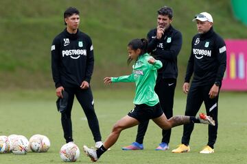 Entrenamiento de Nacional Femenino.