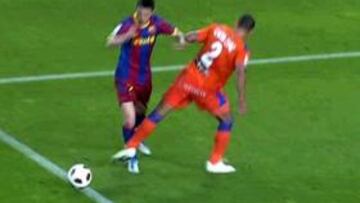 El Barça pide tres penaltis