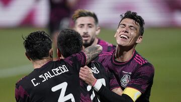 Los expertos señalaron que la ausencia de un '9' causo pocas oportunidades claras de gol para el conjunto mexicano en su duelo frente a los ticos