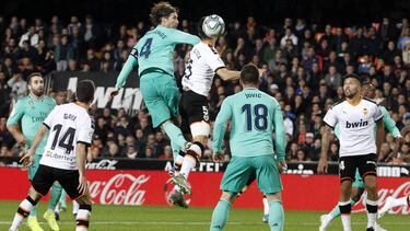Regresión y suspiro final en Mestalla