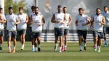 Los jugadores del Real Madrid en un entrenamiento.