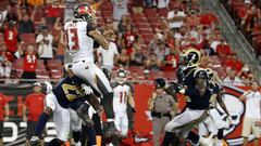 Sep 25, 2016; Tampa, FL, USA; Tampa Bay Buccaneers wide receiver Mike Evans (13) catches the ball for a touchdown against the Los Angeles Rams during the second half at Raymond James Stadium. Mandatory Credit: Kim Klement-USA TODAY Sports