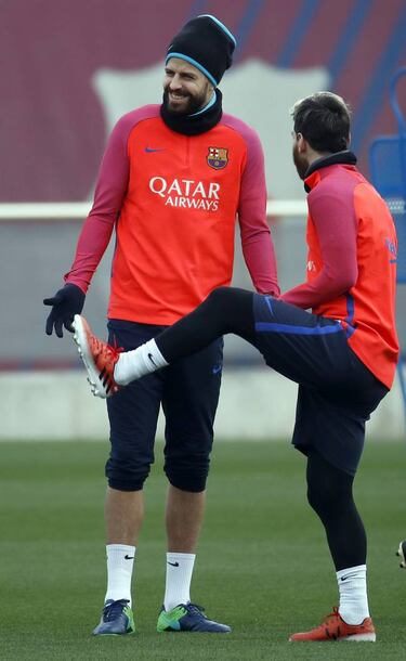 Piqué trains and is set to start against Real Sociedad