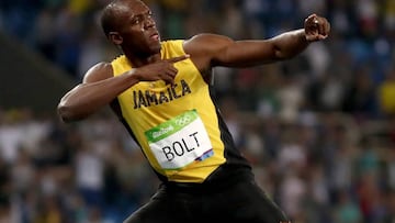 Usain Bolt of Jamaica celebrates after winning the Mens 200m final on Day 13 of the Rio 2016 Olympic Games at the Olympic Stadium