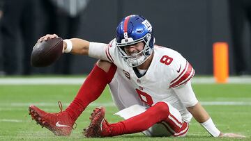 Another loss was the last thing the Giants needed, but the cost of it may just be much higher than first thought as their QB may have a serious injury.