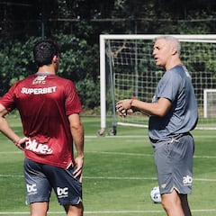 El consejo de Crespo que cambió la carrera de Gonzalo Tapia en Brasil: “Ha sido un siete conmigo”