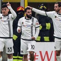 Golazo y partidazo de Kevin Agudelo en victoria al Milan