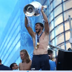 “Rúben Dias vomitó todo en el bolso de la madre de Grealish”