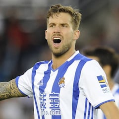 Iñigo Martínez: "En ningún momento me vi fuera de la Real"