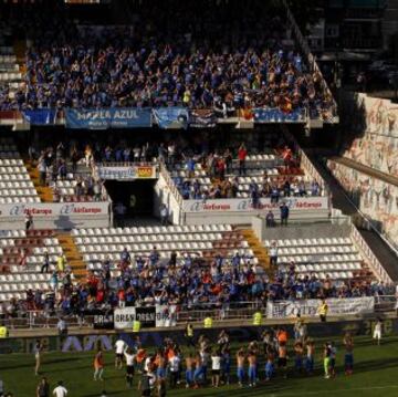 Rayo Vallecano - Getafe. El Getafe celebra la permanencia en Primera División con sus aficionados.