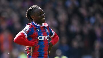 Eberechi Eze, jugador del Crystal Palace, celebra su gol contra el West Ham.