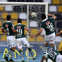 Coquimbo humilla a Wanderers y lo hunde en la tabla