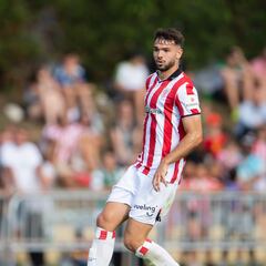 Sigue el drama con los centrales en Bilbao: Egiluz, lesionado