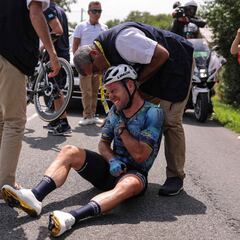 El dolor de Mark Cavendish tras su dura caída