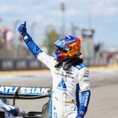 Sainz vuelve al top-3 con ritmo de sobra contra Ferrari