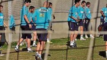 <b>DECEPCIÓN. </b>El equipo, ayer en el Anexo.