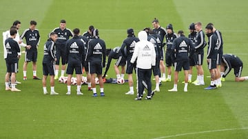 Los jugadores del Real Madrid, durante un entrenamiento.