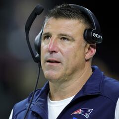 “Interesting, not important”: Mike Vrabel downplays emotional return to Tennessee