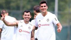 Las nuevas camisetas de los chilenos que juegan afuera