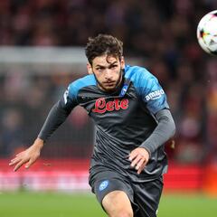 El Newcastle se lanza a por Kvaratskhelia