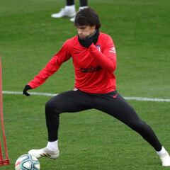 Saúl de lateral, Thomas-Herrera en el eje y João Félix en punta