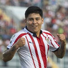 Higuera adelanta nueva playera y próximo estreno de ‘Chivas – La Película’