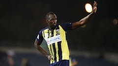 Bolt made to wait on Mariners deal after brace