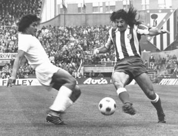 Jugó 214 partidos desde la temporada 73/74 hasta la 79/80.