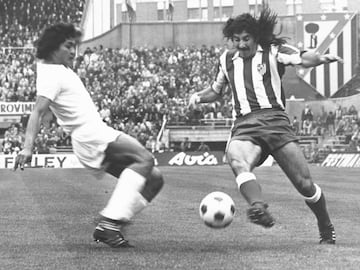 Jugó 214 partidos desde la temporada 73/74 hasta la 79/80.