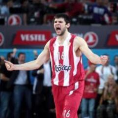 El Barça renuncia en parte a sus derechos sobre Papanikolau