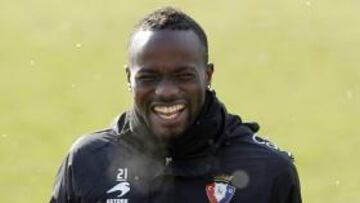 <b>ESPERANZADO. </b>Lamah dice que puede salir algo bonito.