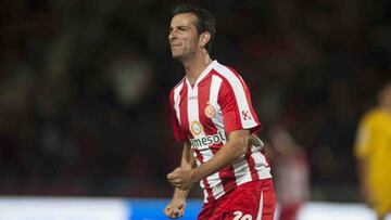 Jandro celebra un gol con la camiseta del Girona.