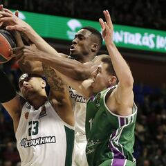 Rivers y Calathes desnudan a un Unicaja que casi dice adiós