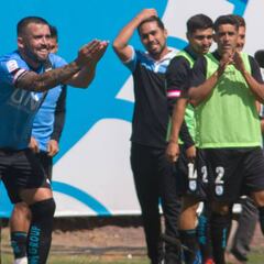Iquique derrotó a La Calera y escaló en la tabla