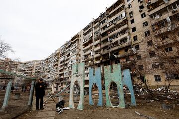 Las fuerzas rusas enviadas por Vladímir Putin han atacado con fuerza este viernes la capital de Ucrania, Kiev.