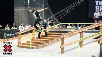 Nyjah Huston grindando en una barandilla durante una ronda en los X-Games