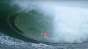 Wipeout del surfista Will Skudin el 28 de diciembre del 2023 en Mavericks, Half Moon Bay, California, Estados Unidos.